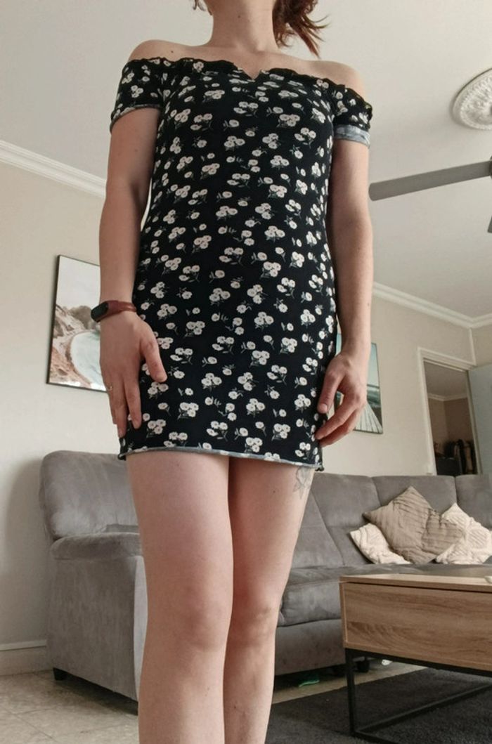 Robe épaule dénudées - photo numéro 3