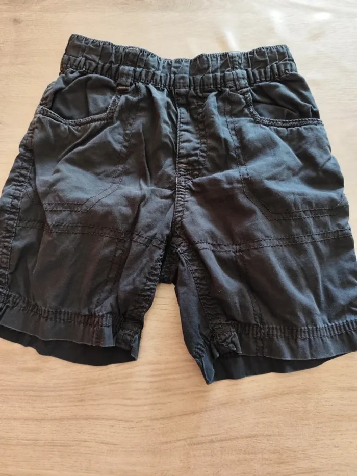Short pantacourt