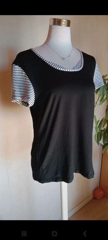 Tee-shirt marin en lot uniquement