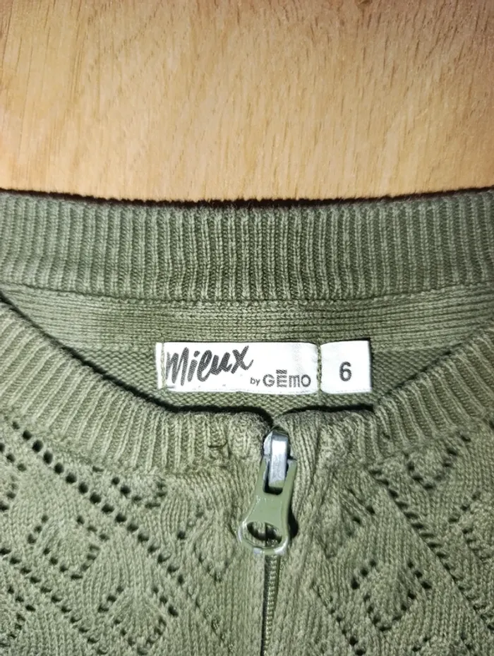 Gilet 6 ans - photo numéro 2