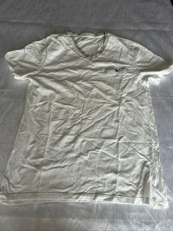 Col blanc col V