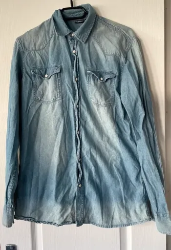 chemise en Jeans