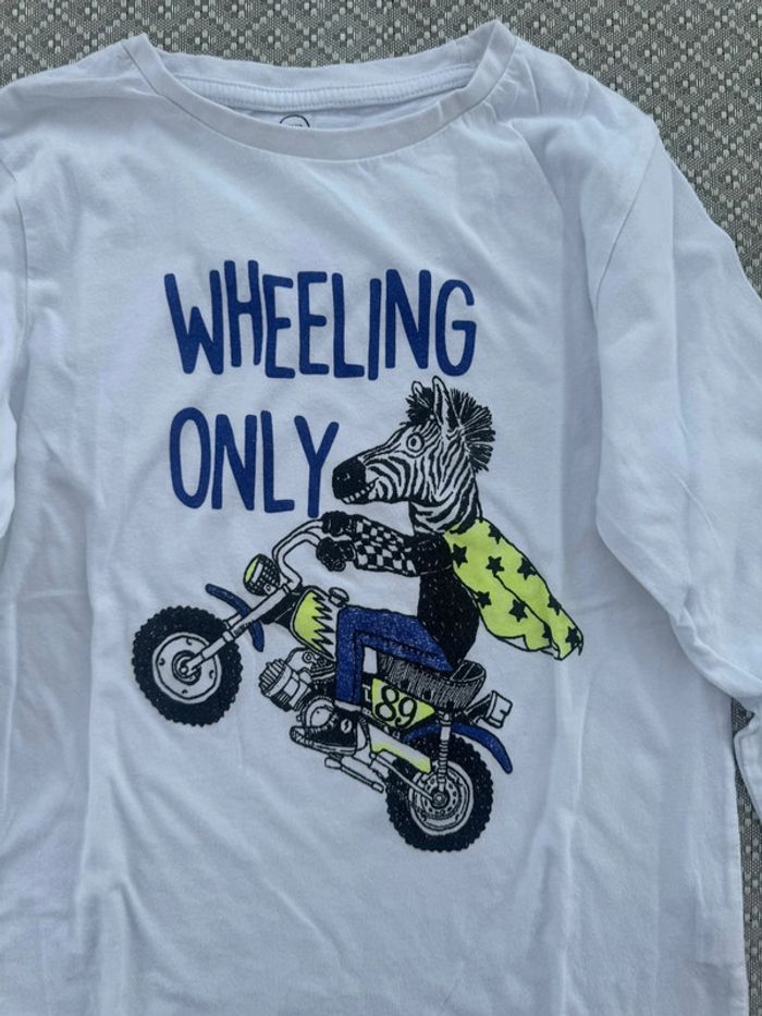 T-shirt manches longues 8 ans - photo numéro 2