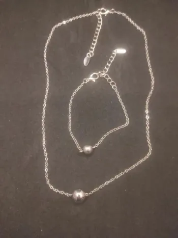 Parure collier + bracelet Neuf