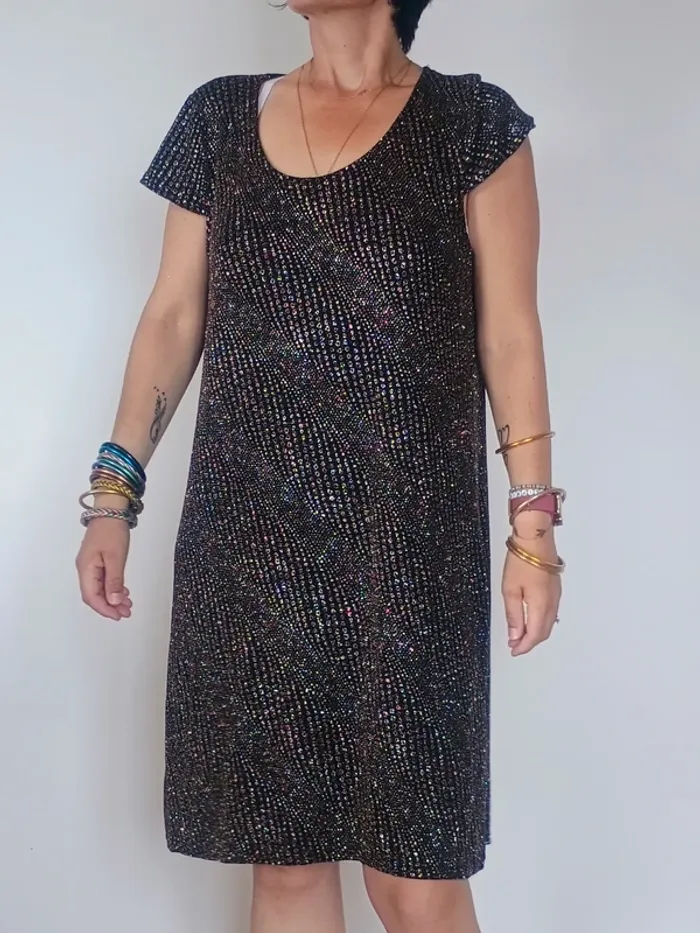 élégante robe noire à paillette T44 - photo numéro 2
