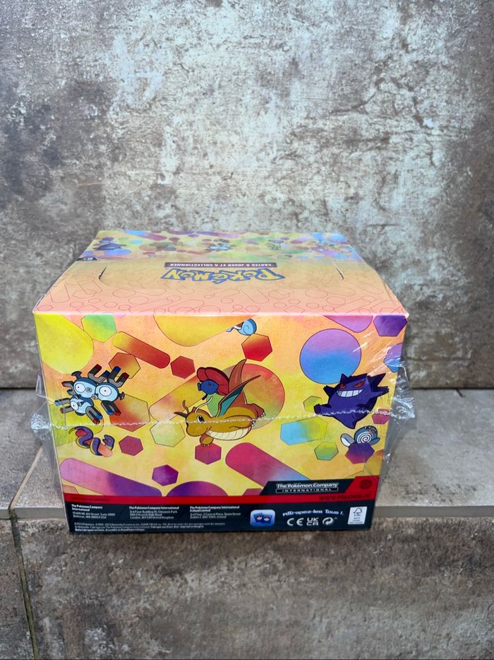 Display Pokémon mini tin 151 - photo numéro 4