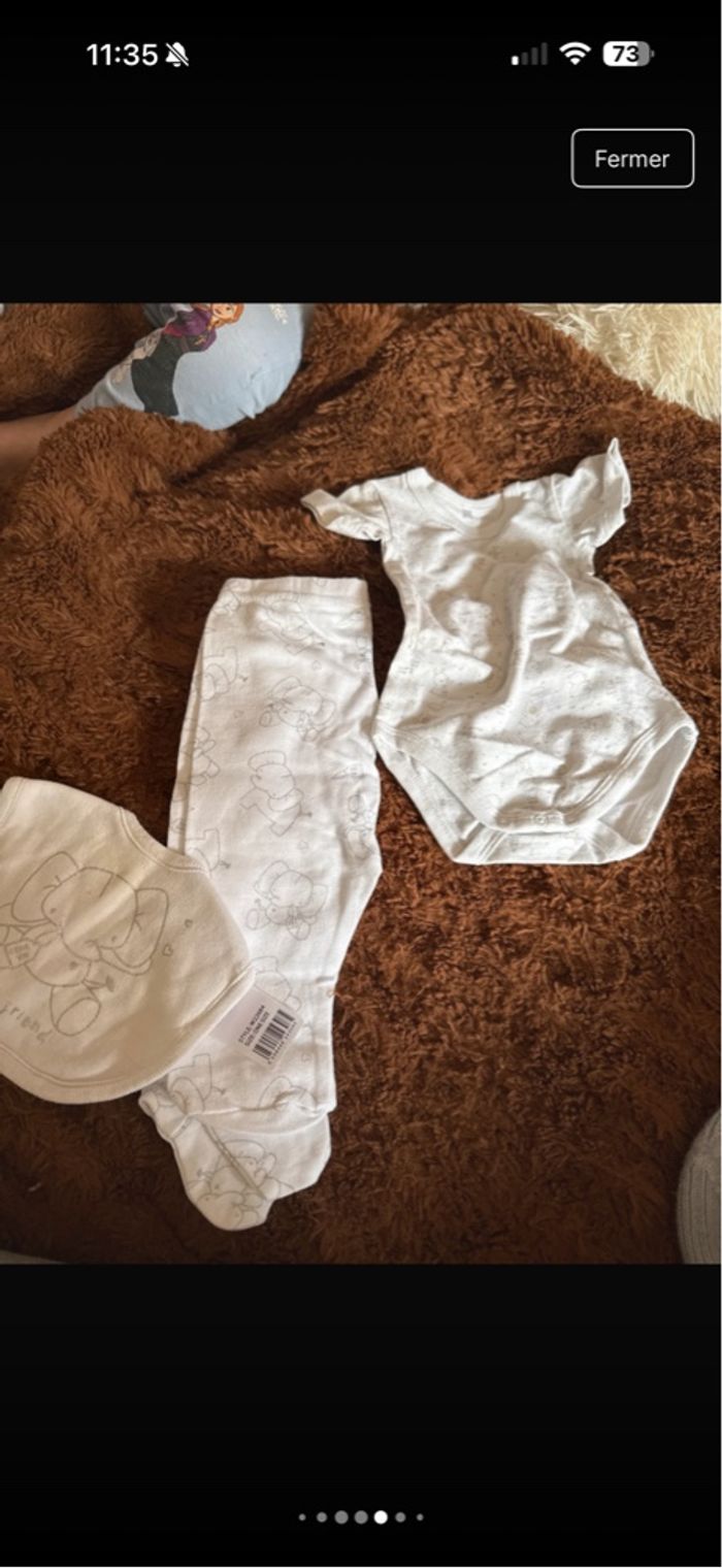 Deux coffret naissance 0/3 mois - photo numéro 4