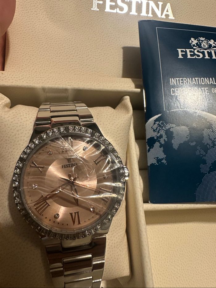 Montre Festina femme - photo numéro 2