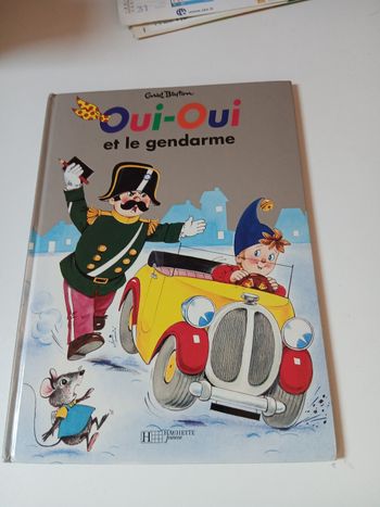 Oui-Oui et le gendarme