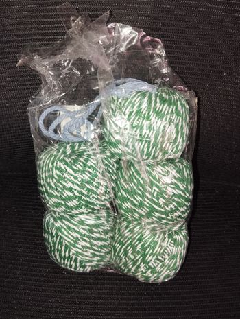 * Lot de 5 pelotes blanc et vert