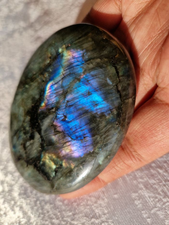 Labradorite galet de Madagascar 159g neuve - photo numéro 7