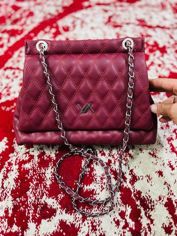 Sac à main bordeaux verde – élégant et chic