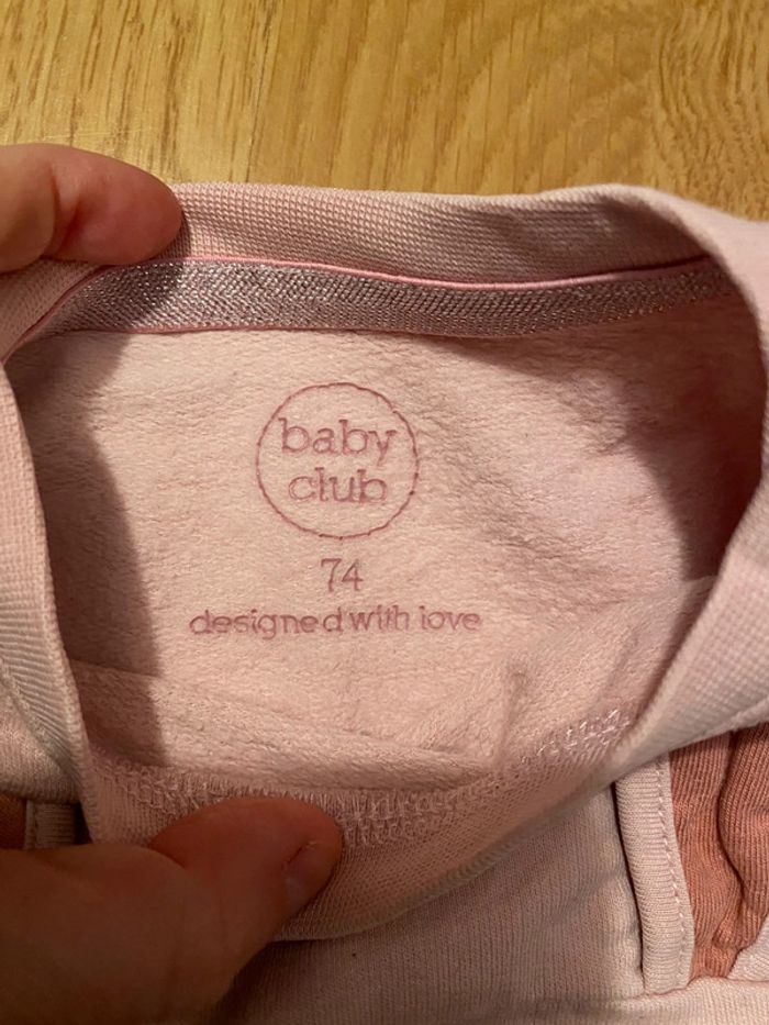 Sweat C&A 12 mois - photo numéro 3