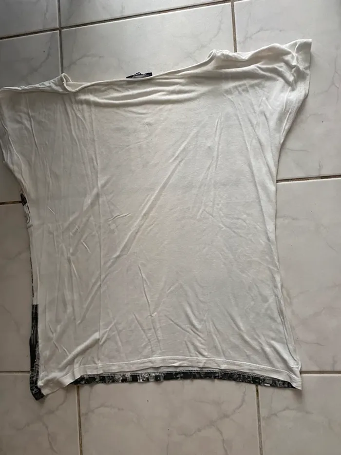 Lot de 2 teeshirts - photo numéro 4