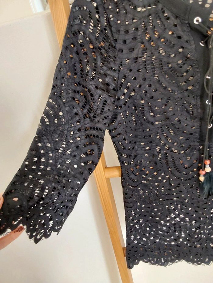 Superbe blouse noire ajourée Moody 's T 38 - photo numéro 5