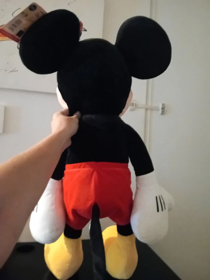 Lot peluches mickey 85cm et minnie 40cm neuves - photo numéro 5