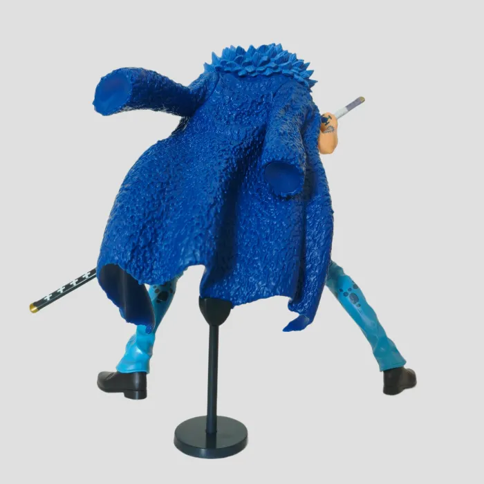 Figurine officielle Banpresto – Trafalgar D. Water Law – Grandista – One Piece - photo numéro 4
