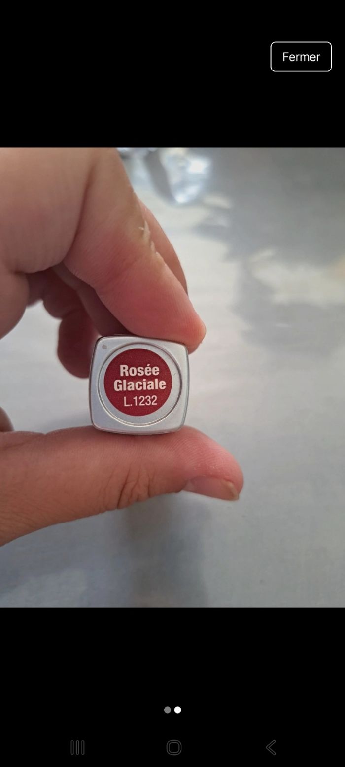 Rouge a lèvres - photo numéro 2