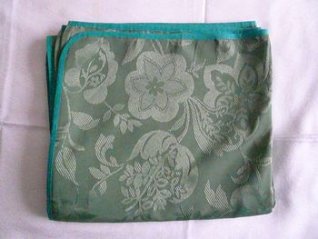 Nappe de table couleur verte