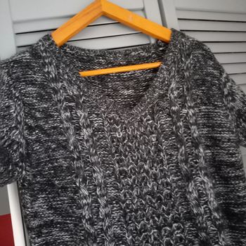 Robe en mailles grise chiné