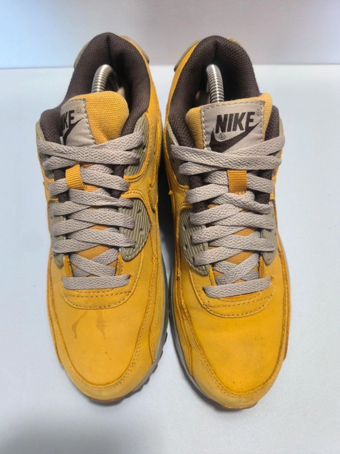 Baskets Nike air max 90 wheat pack marron pointure 37 bon état sans boîte - photo numéro 4