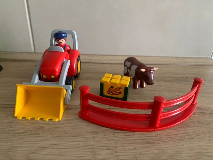 Tracteur avec fermier et vache Playmobil 123