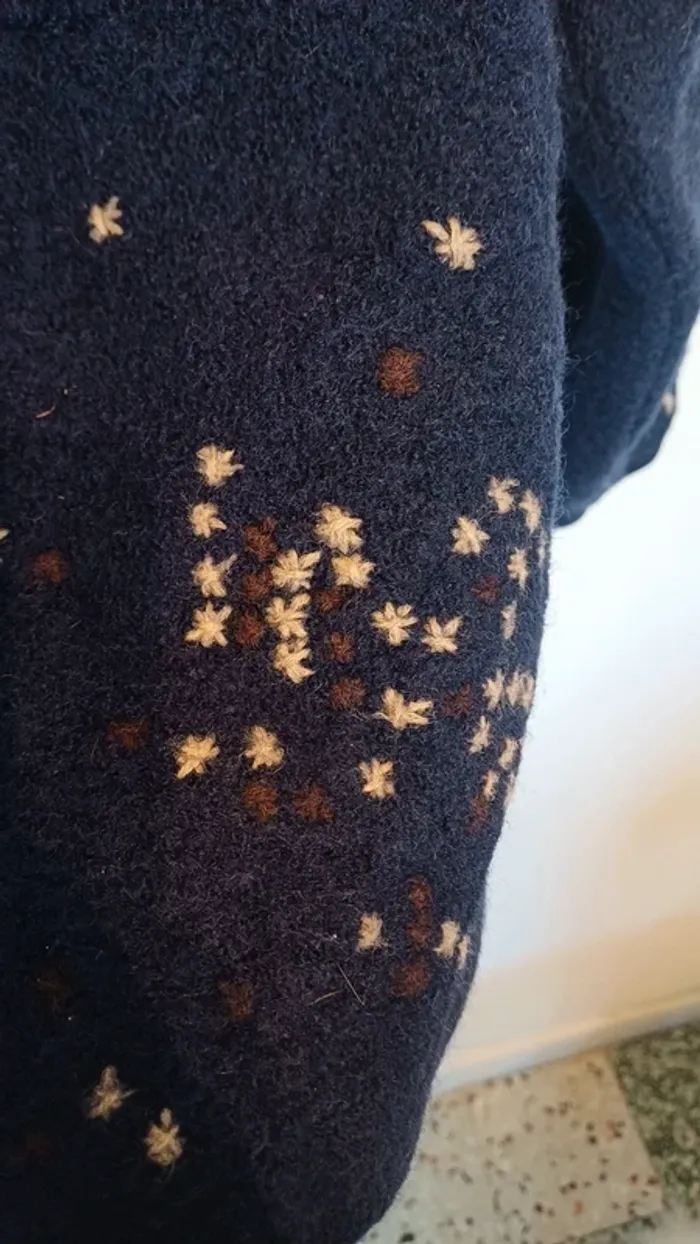 Manteau bleu nuit 6 ans – 100% laine mixte – Très bon état - photo numéro 3