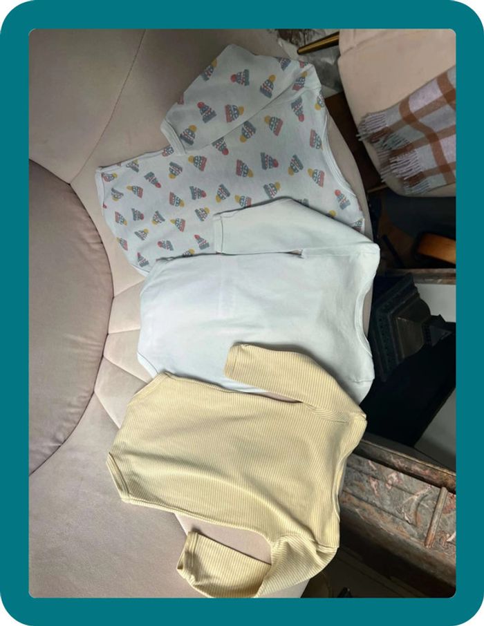 Lot 3 bodies manches longues mixte 12 mois - Petit Bateau - photo numéro 6