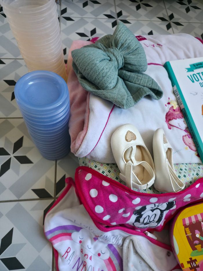 Gros lot pour bébé - photo numéro 9