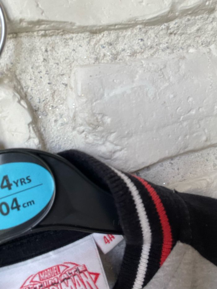 Veste zippe ou gilet Marvel 4 ans - photo numéro 7