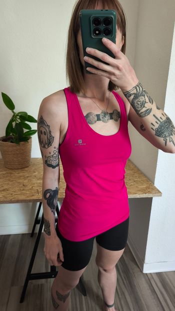 Domyos Decathlon débardeur de sport rose fuchsia taille XS 34