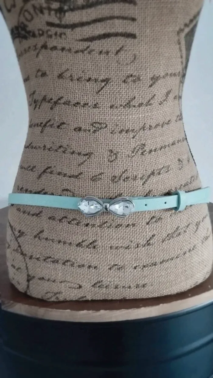 Ceinture fine bleu boucle effet noeud - photo numéro 2