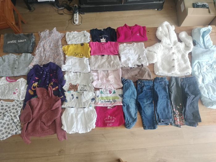 Maxi lot 9 mois fille excellent état
