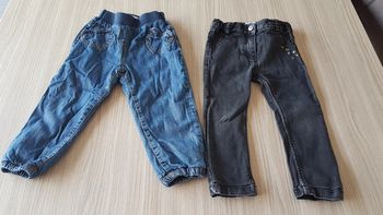Lot pantalon kimbaloo 2 ans