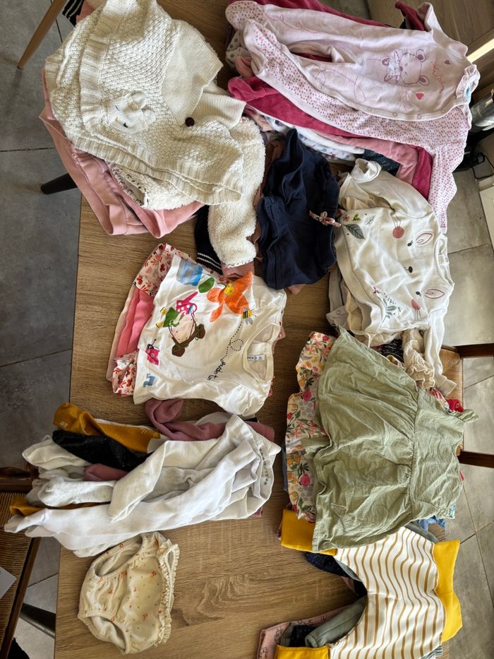 Lot fille 6 mois - photo numéro 2