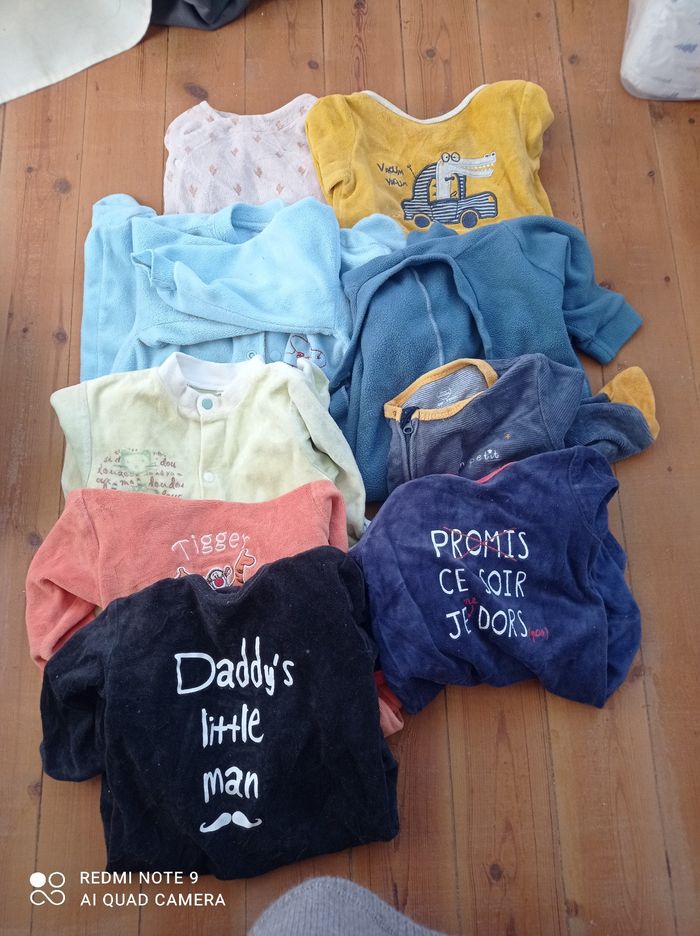 Lot vêtements 6 mois garçon - photo numéro 7