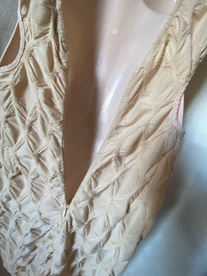 Robe longue coquilles chair près du corps 36 Prettylittlething - photo numéro 8