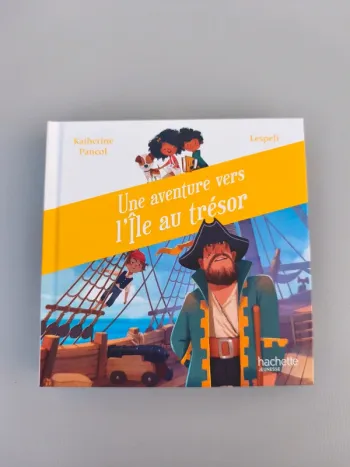 Une aventure vers l'île au trésor livre collection Mc Donald's