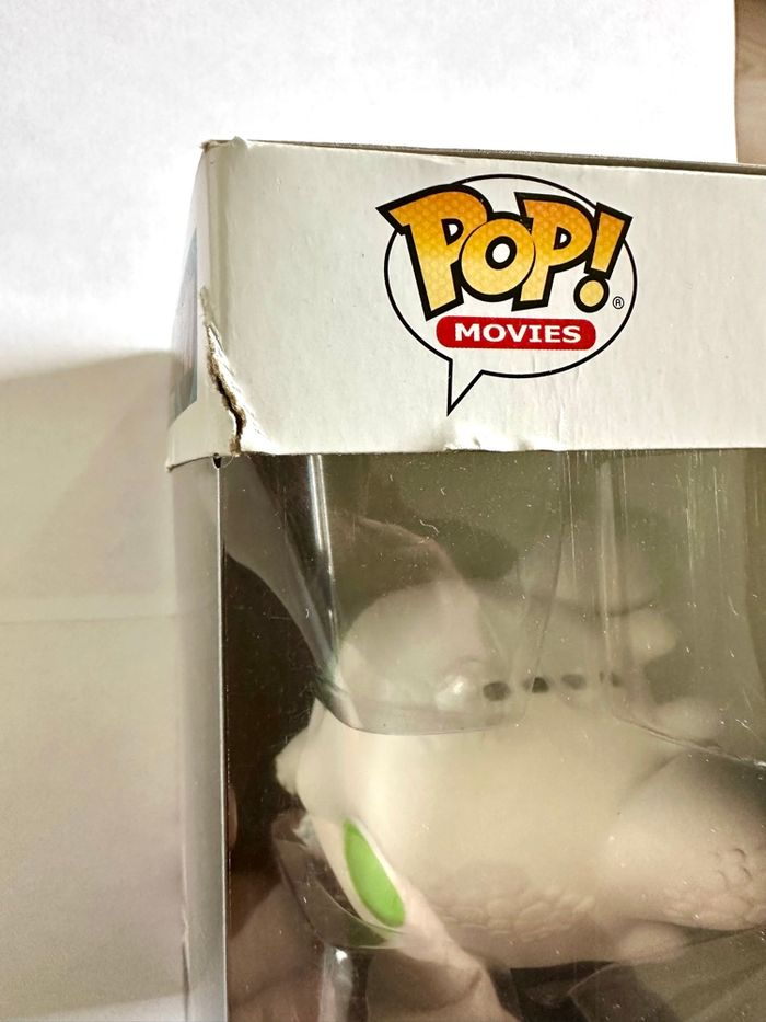 Figurine Funko Pop Night Lights numéro 727 Dragon - photo numéro 8