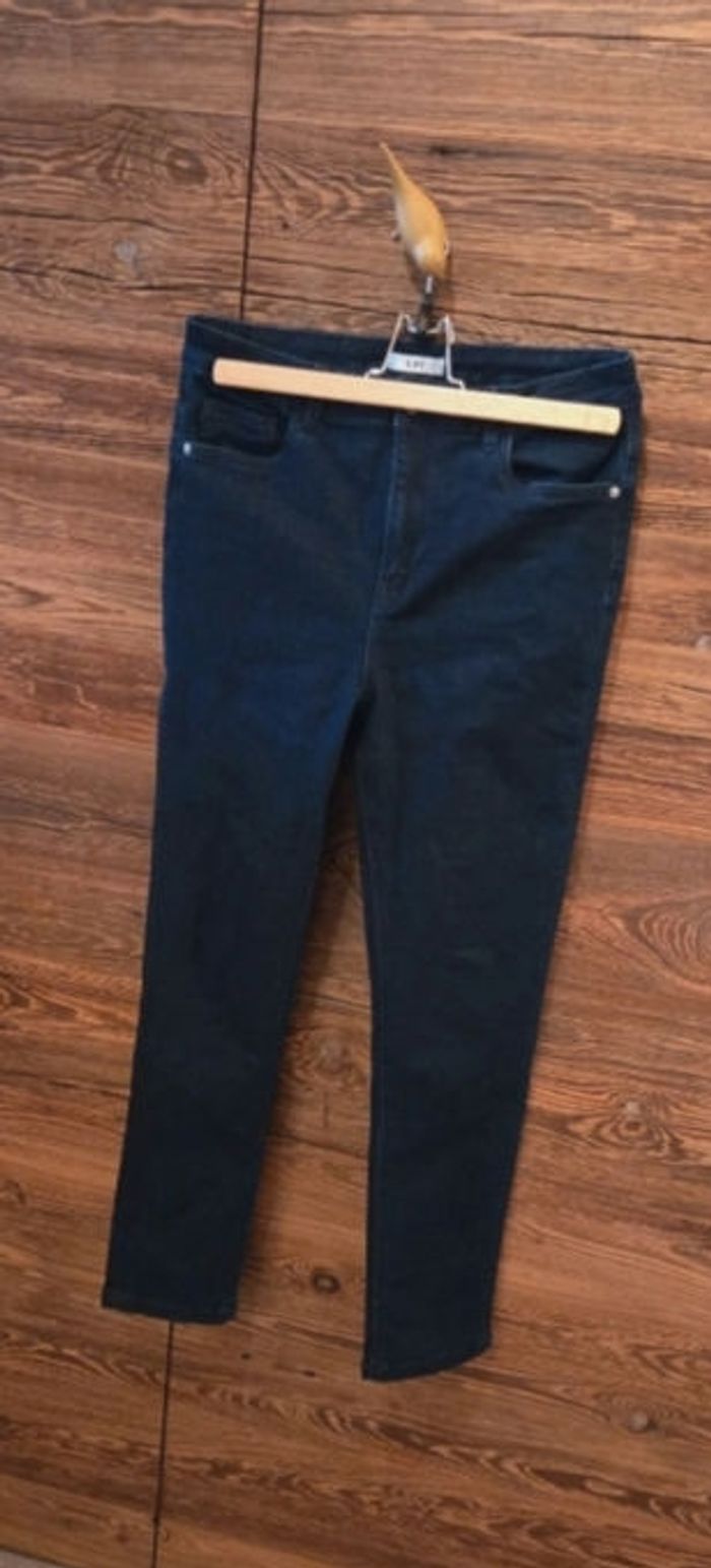 Jeans skin skinny taille assez haute