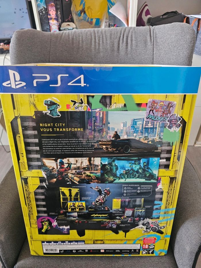 Collector Cyberpunk 2077 PS4 - photo numéro 3