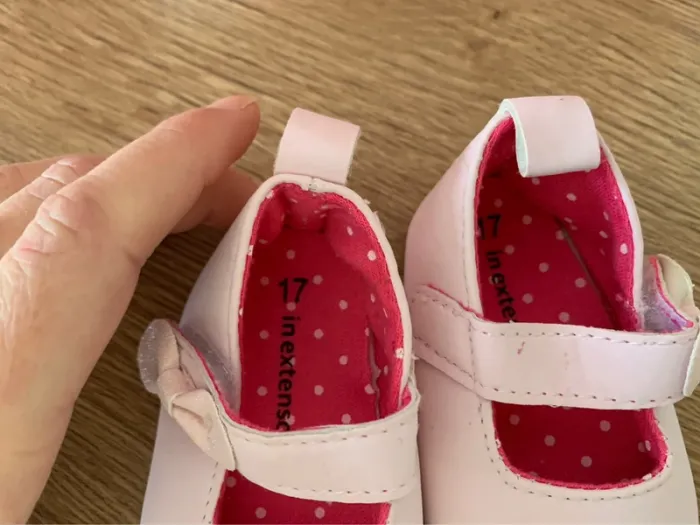 Chaussures rose bébé - photo numéro 5