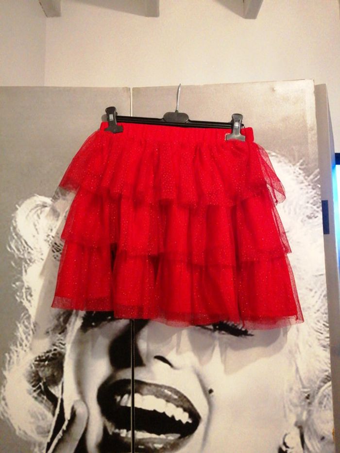 Jupe en tulle rouge