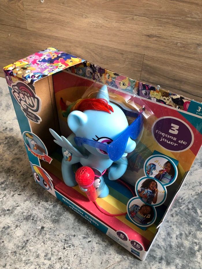 Rainbow Dash chantant 🎤 - photo numéro 3