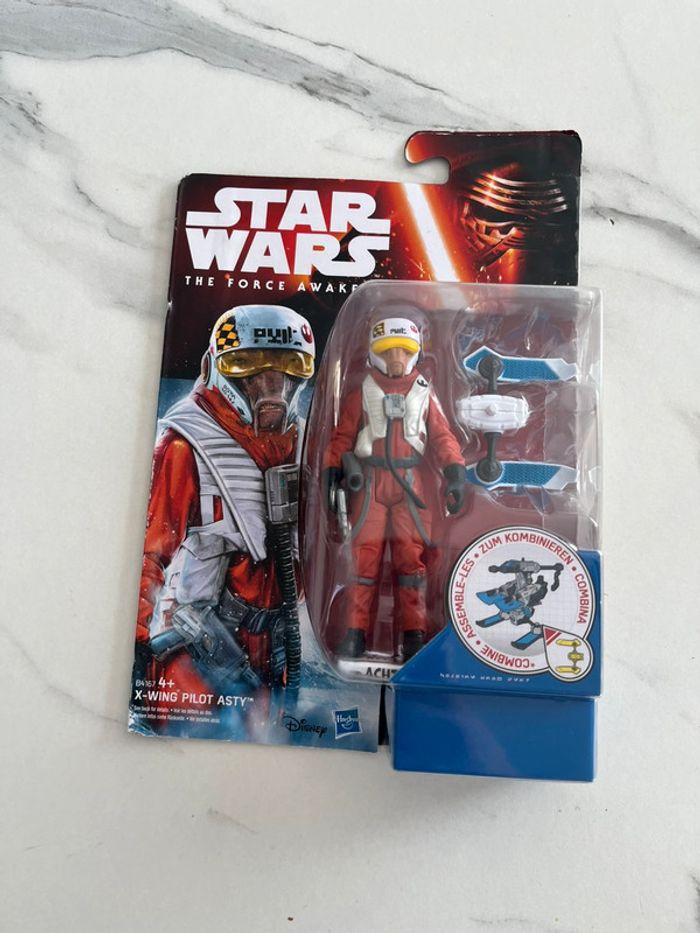 Figurine star wars x wing pilot asty