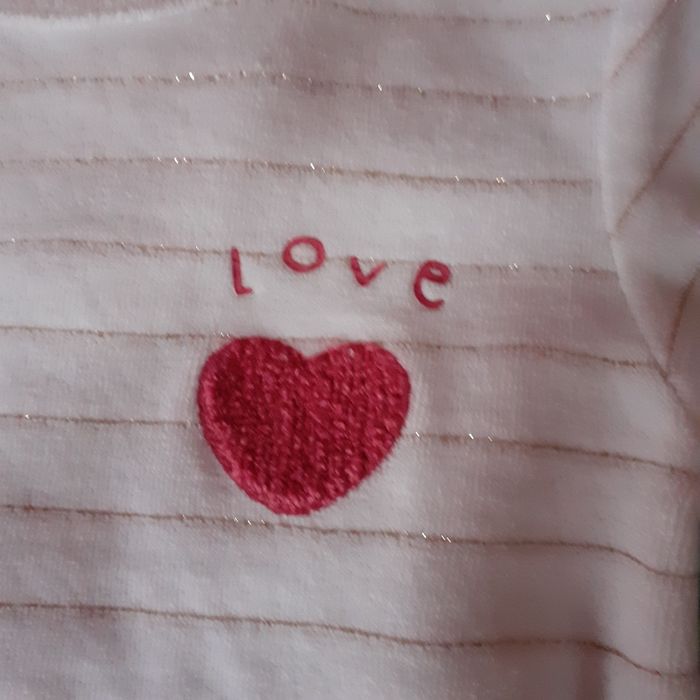 BB 3 mois Pyjama "Love" - photo numéro 2