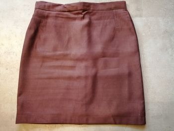 Jupe droite marron Taille 36/38 faite par une couturière