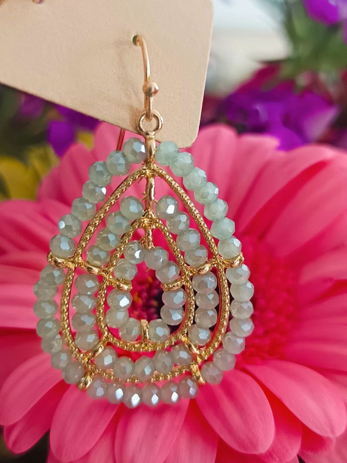 Boucles d'oreilles perles vertes - photo numéro 2