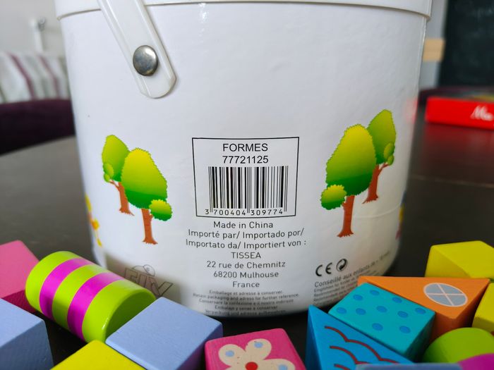 Jeu de construction en bois - photo numéro 2