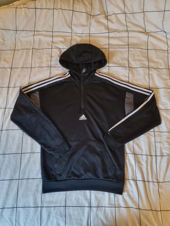 pull adidas zippé noir a capuche